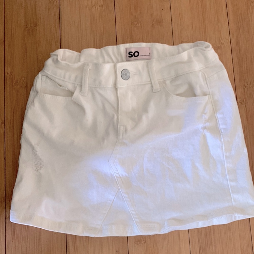 Size 8 girls skirt